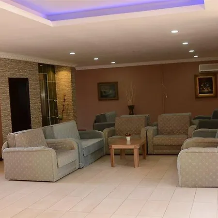 Hotel Starberry 3*